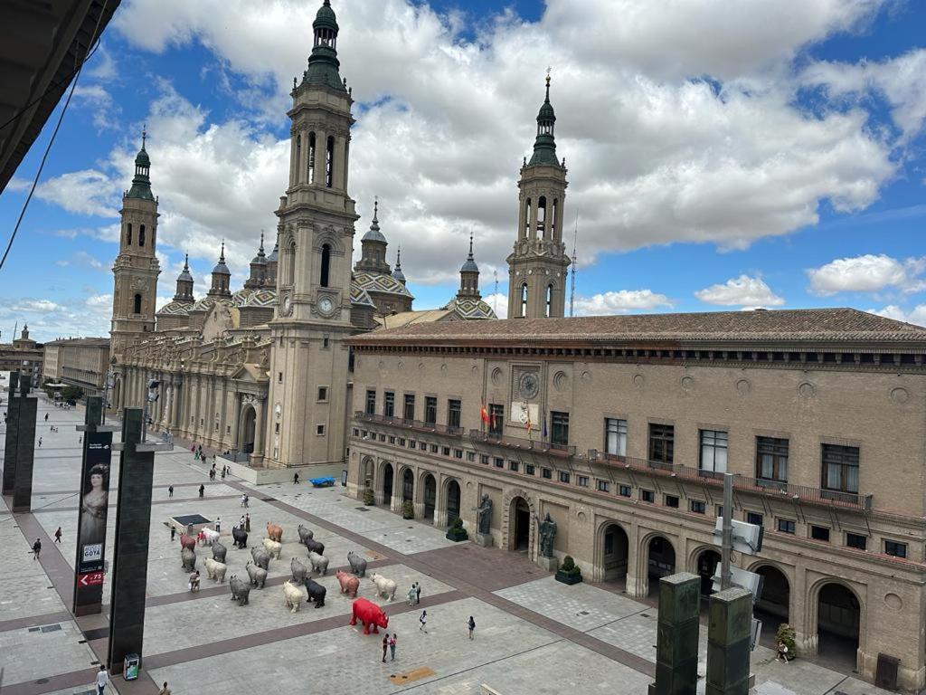 Apartamento Dos Torres Valinor - Plaza Del Pilar Zaragoza Exterior foto